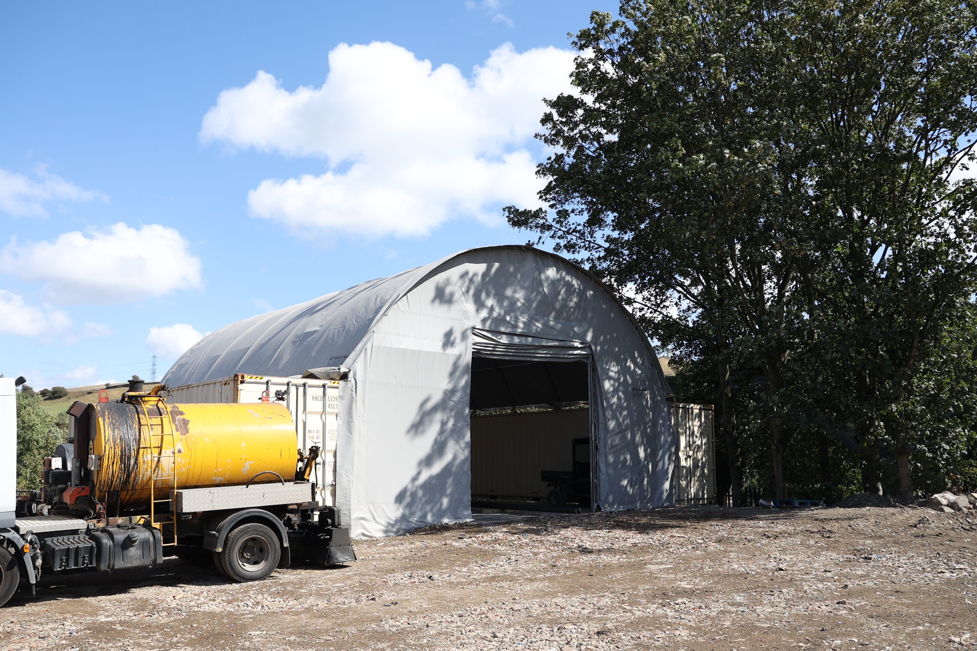 Containerluifels - 33ft x 40ft x 12ft (10m x 12m x 3,6m)