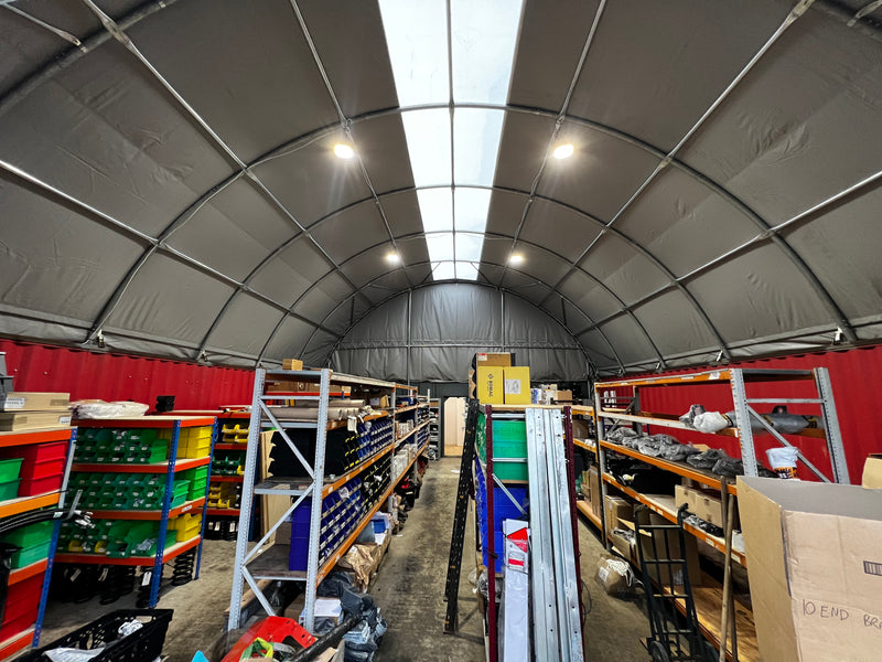 Containerluifels - 26ft x 40ft x 10ft (8m x 12m x 3m)