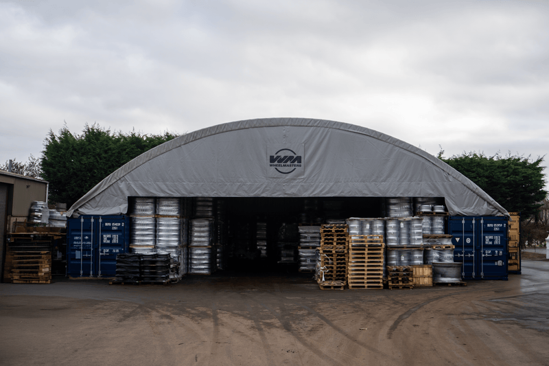 Container Schuilplaats - 60ft x 40ft x 20ft (18.3m x 12m x 6m) Geïnstalleerd aan de buitenkant van containers